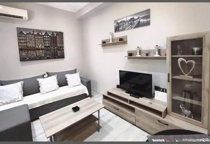 Apartment Paradiso *